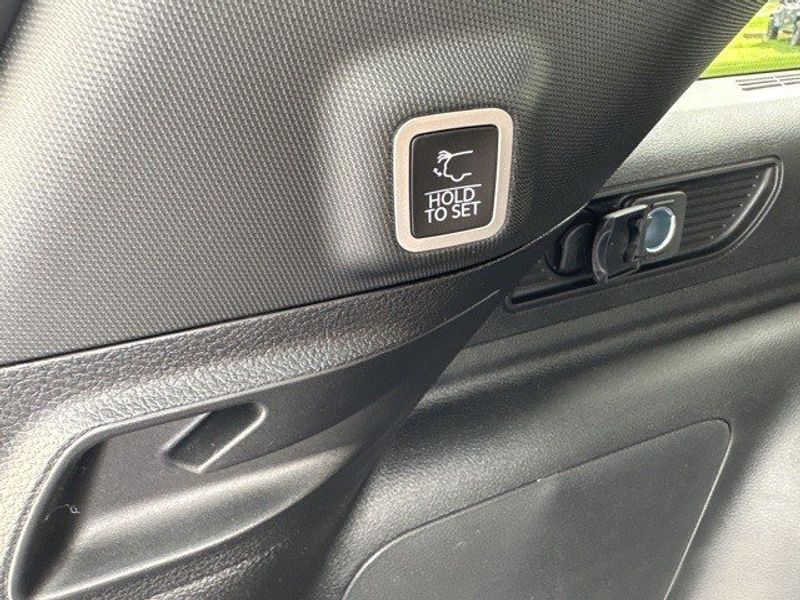 2023 Jeep Grand Cherokee 4xeImage 23