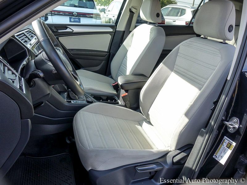 2024 Volkswagen Tiguan S photo 12