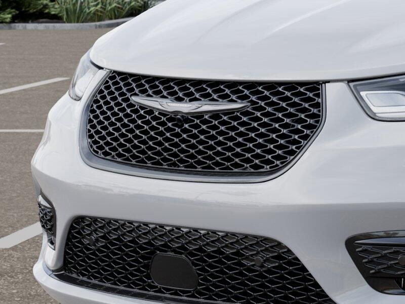 New 2026 Chrysler Pacifica LimitedImage 42