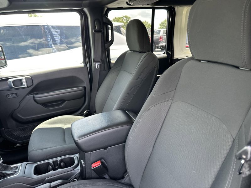 2021 Jeep Wrangler Unlimited Sport SImage 20