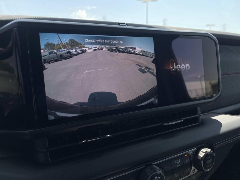 New 2026 Jeep Wrangler 4-door Rubicon