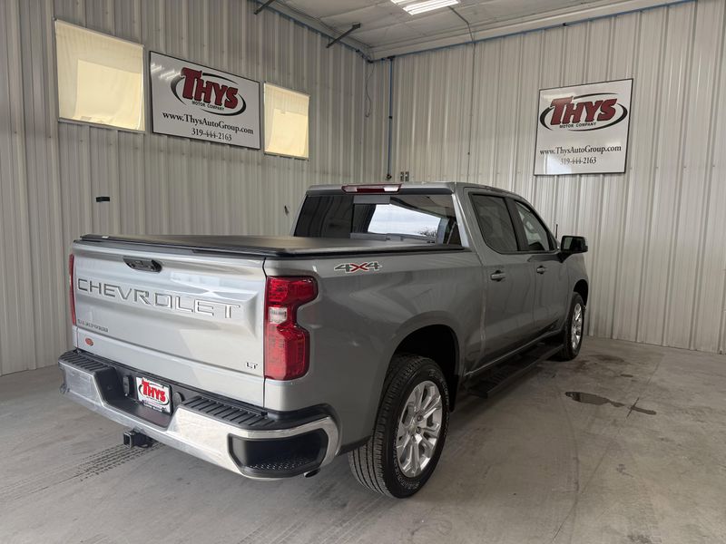 Used 2025 Chevrolet Silverado 1500 LTImage 3