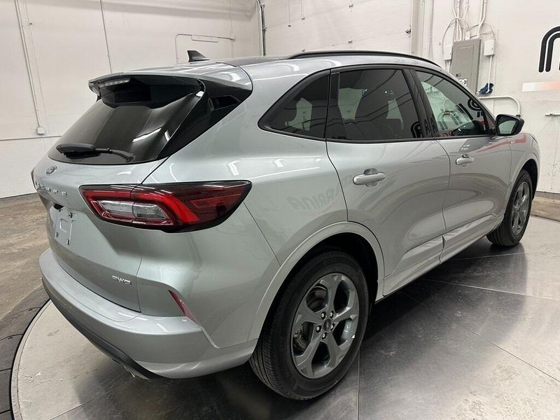 2024 Ford Escape ST-LineImage 15