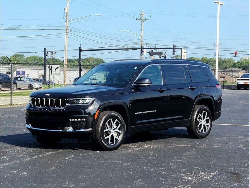 Used 2024 Jeep Grand Cherokee L Limited