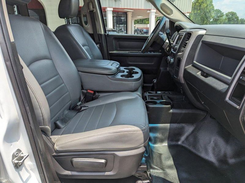 2018 RAM 4500 Chassis Tradesman in a Bright White Clear Coat exterior color and Diesel Gray/Blackinterior. Johnson Dodge 601-693-6343 pixelmotiondemo.com 