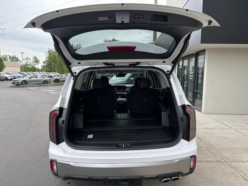 2025 Kia Telluride EXImage 19