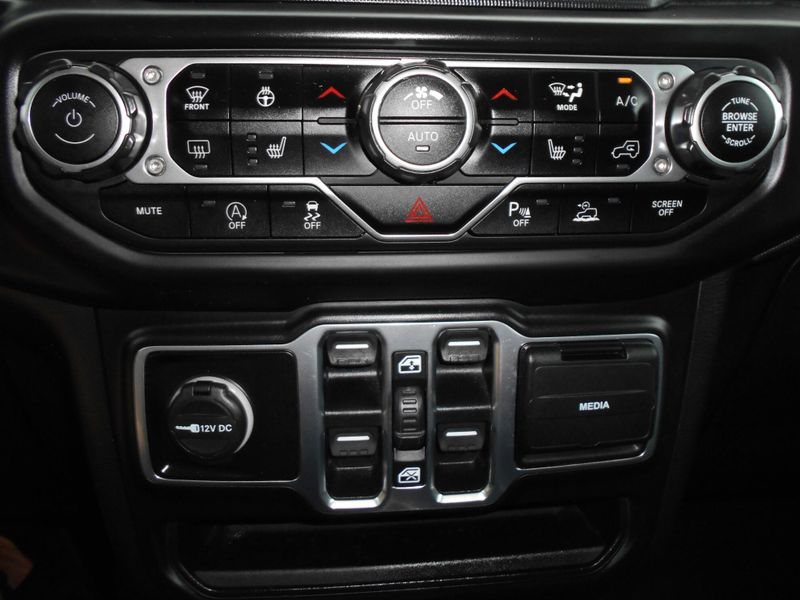 2020 Jeep Gladiator SportImage 20