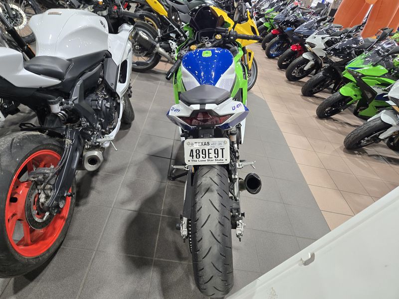 USED 2024 KAWASAKI NINJA ZX4RR ABS Image 8