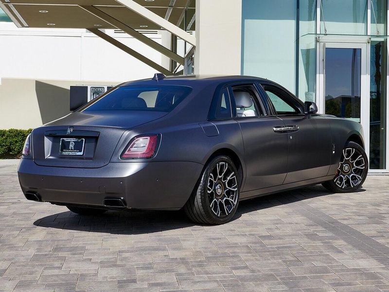 2023 Rolls-Royce Ghost Image 2