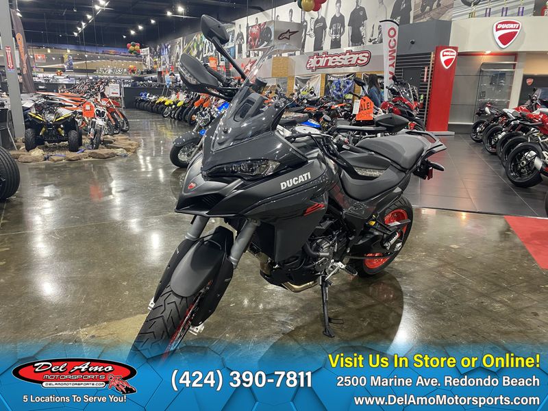 2023 Ducati MULTISTRADA V2 S  in a STREET GREY exterior color. Del Amo Motorsports of Redondo Beach (424) 304-1660 delamomotorsports.com 