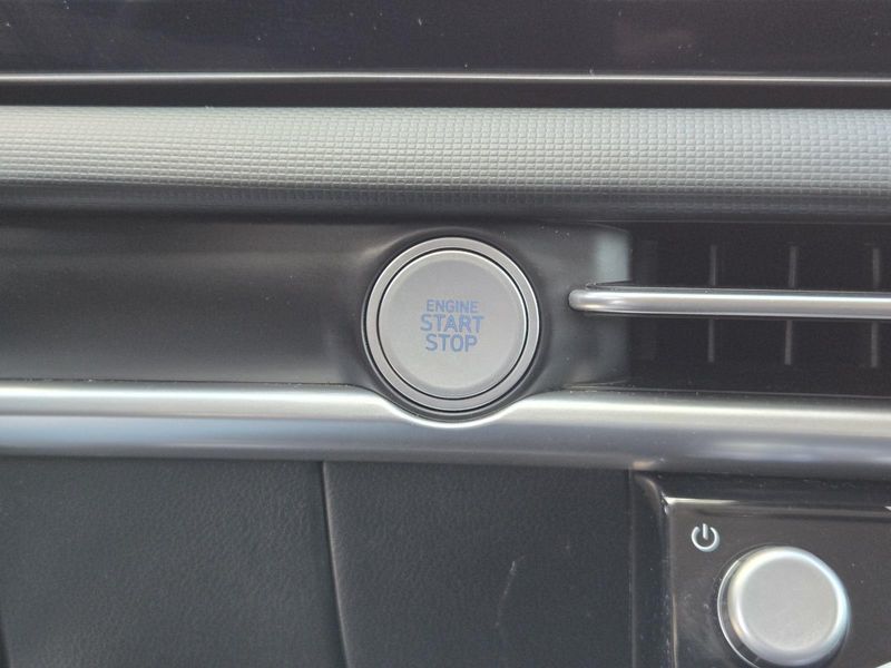 Used 2025 Hyundai Tucson SEL FWD