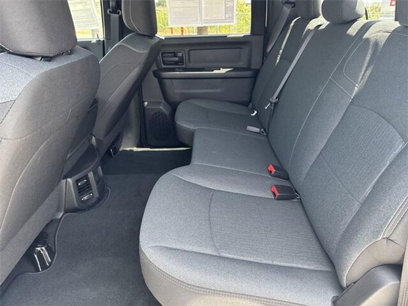 2023 RAM 2500 TradesmanImage 17