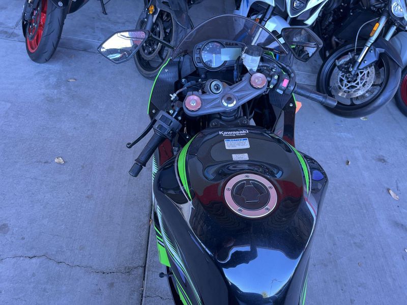 Used 2017 Kawasaki NINJA ZX-6R KRT EDITION Image 18
