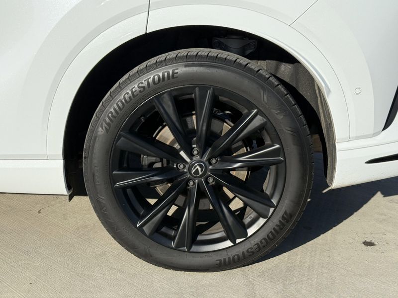 Used 2024 Lexus RX 500h F SPORT PerformanceImage 16