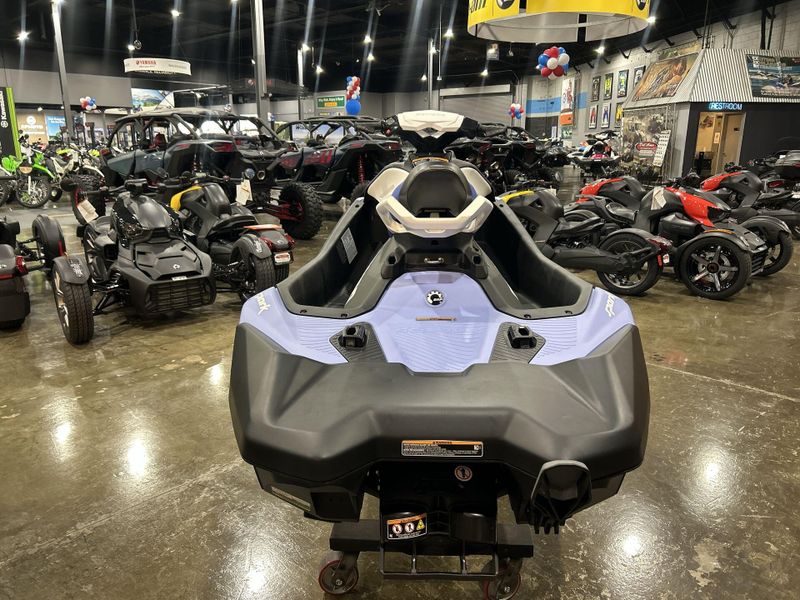 New 2024 Sea-Doo SPARK FOR 3 90 (SOUND SYSTEM) Image 13