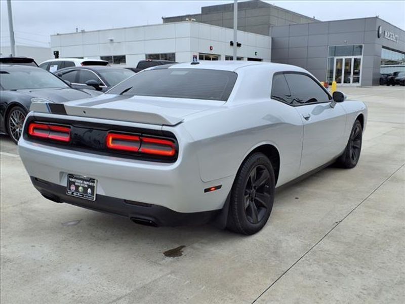 2022 Dodge Challenger SXTImage 14