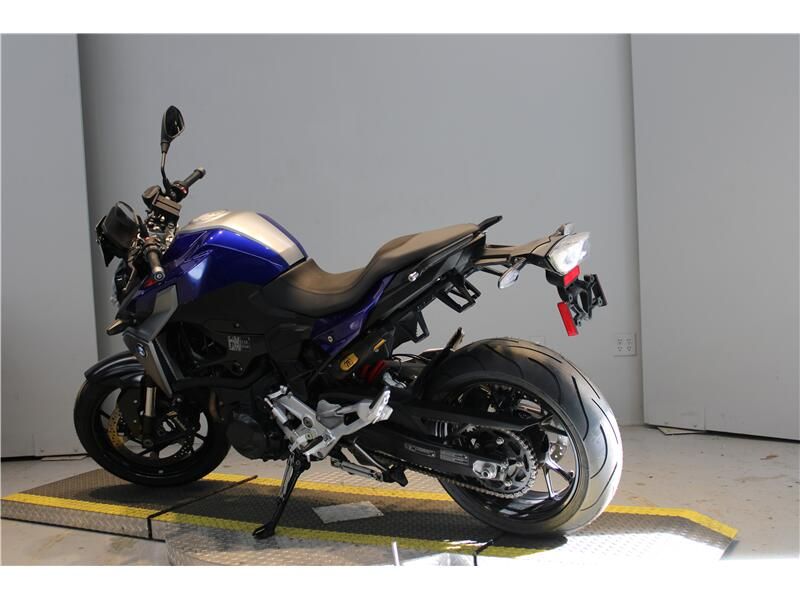 Used 2021 BMW F 900 R Image 8