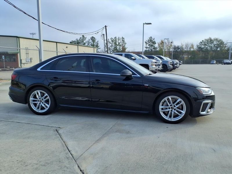 Used 2022 Audi A4 45 S line Premium PlusImage 5