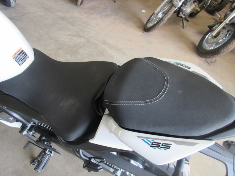 NEW 2026 CFMOTO 300SS Image 16