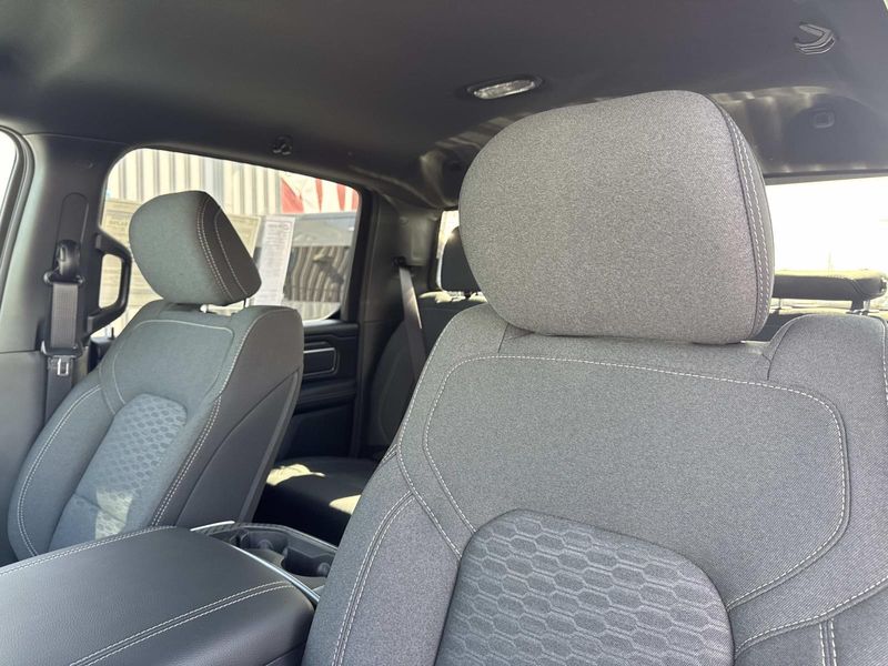New 2026 RAM 1500 Big Horn Crew Cab 4x2 5'7' Box