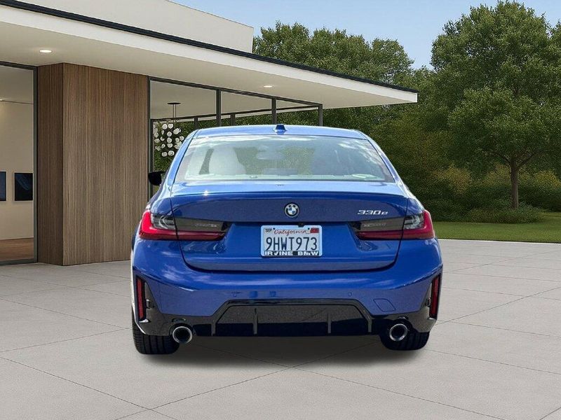 Used 2023 BMW 3 Series 330e iPerformanceImage 10