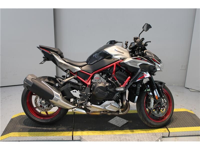 Used 2023 Kawasaki ZH2 BASE Image 1