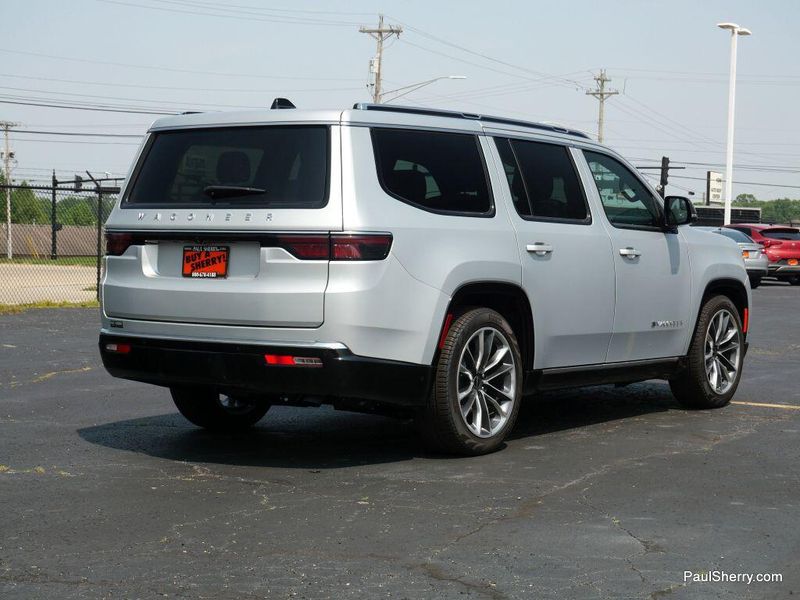 2025 Jeep Wagoneer Series Iii 4x4Image 13