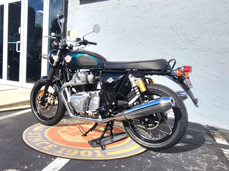 2024 Royal Enfield INT 650Image 6