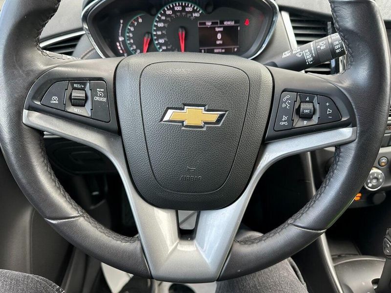 2019 Chevrolet Trax LTImage 3