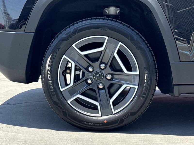 New 2026 Jeep Cherokee Limited 4x4