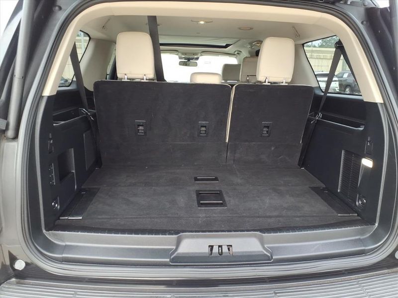 Used 2021 Ford Expedition Max PlatinumImage 9