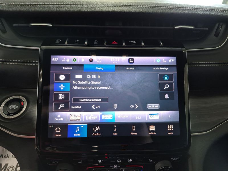 Used 2022 Jeep Grand Cherokee L LimitedImage 30