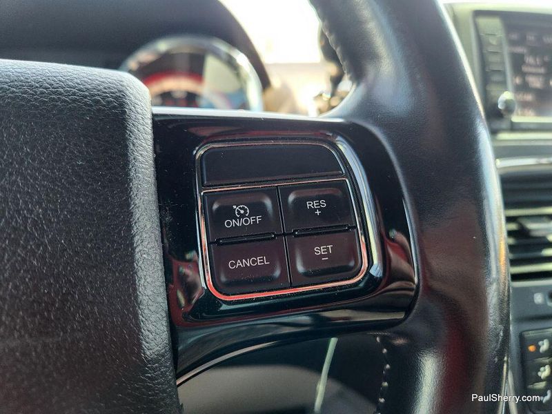 Used 2019 Dodge Grand Caravan SXTImage 54