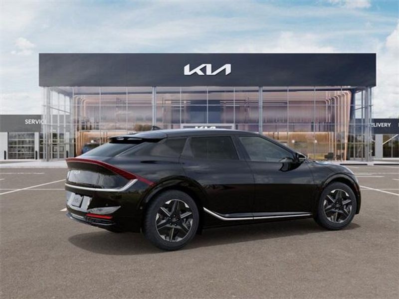 2025 Kia EV6 WindImage 6