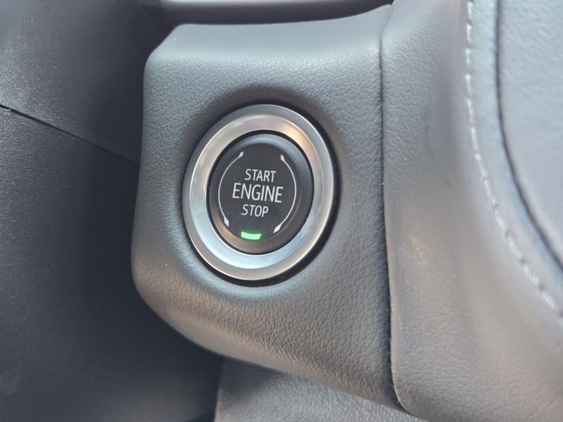 Used 2024 Chevrolet Tahoe 2WD 4dr LT