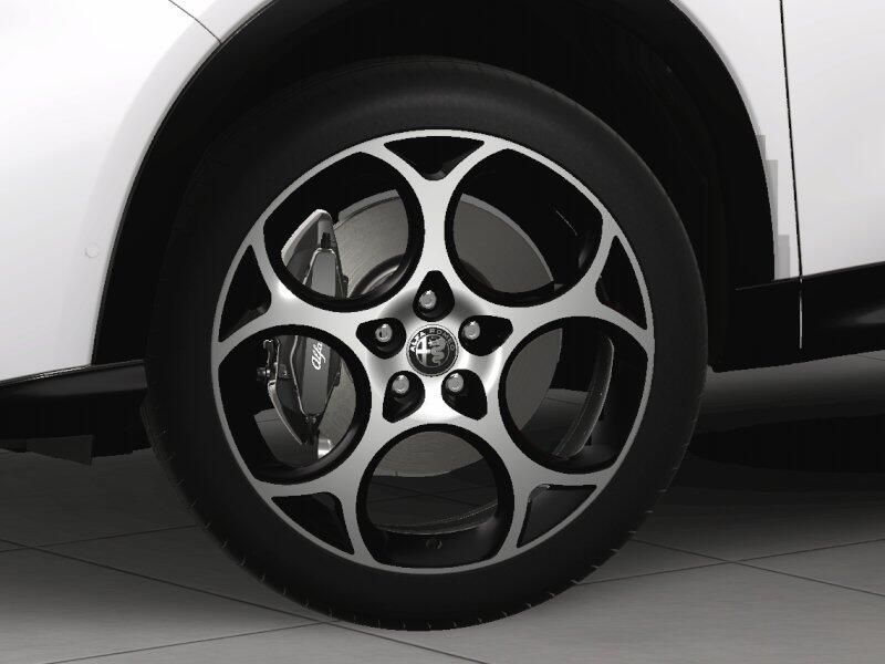 New 2025 Alfa Romeo Tonale AwdImage 30