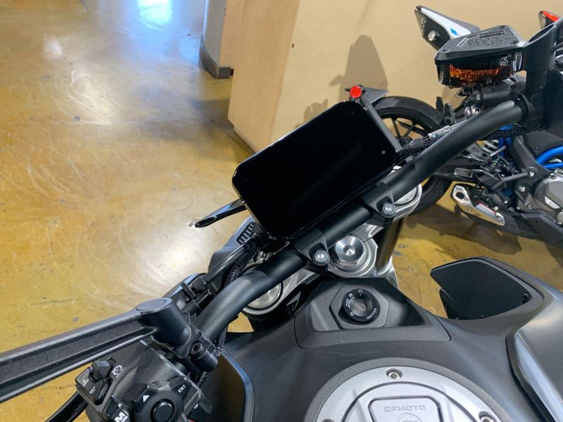 New 2024 CFMOTO 800NK-DEMO Image 17