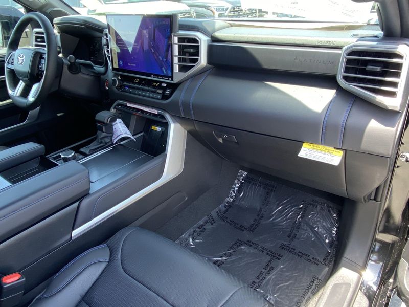 Used 2024 Toyota Tundra PlatinumImage 11