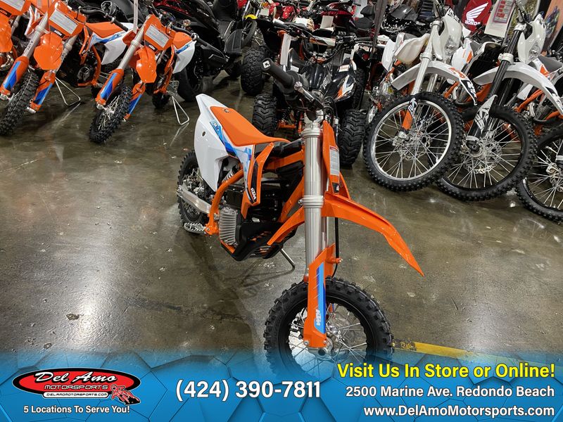 2024 KTM SX-E 3  in a ORANGE exterior color. Del Amo Motorsports of Redondo Beach (424) 304-1660 delamomotorsports.com 