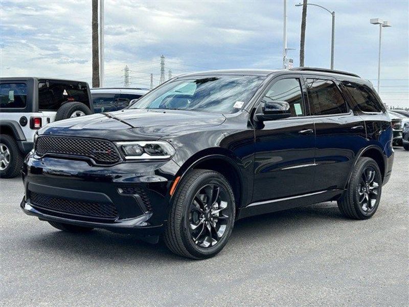 2023 Dodge Durango Sxt AwdImage 2