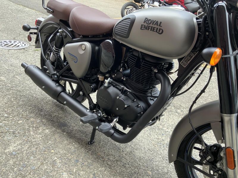 2024 Royal Enfield CLASSIC 350 