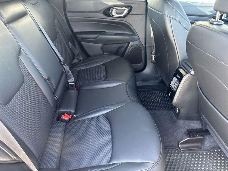 New 2026 Jeep Compass Latitude Altitude 4x4Image 14