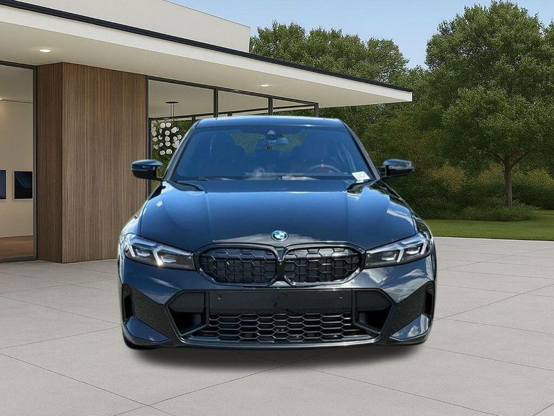 Used 2025 BMW 3 Series M340i xDriveImage 4