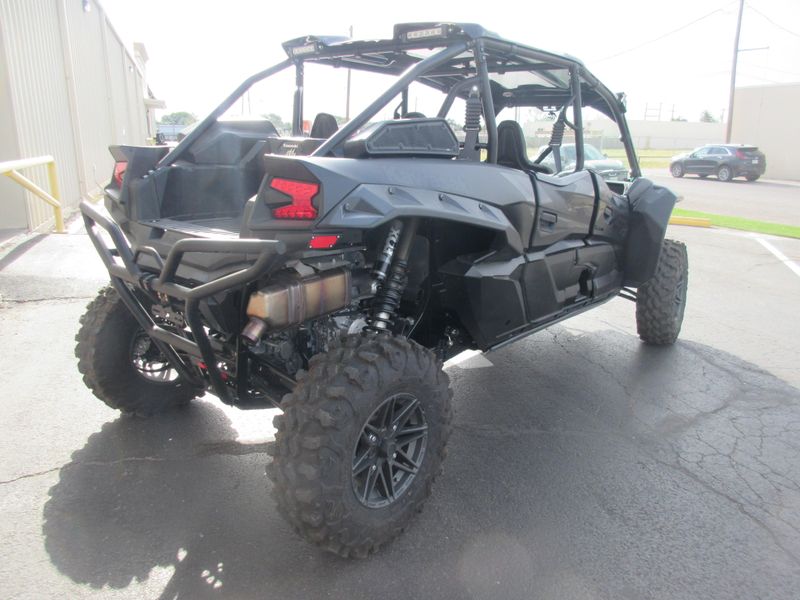 USED 2026 KAWASAKI TERYX KRX41000 BLACKOUT EDITION Image 9