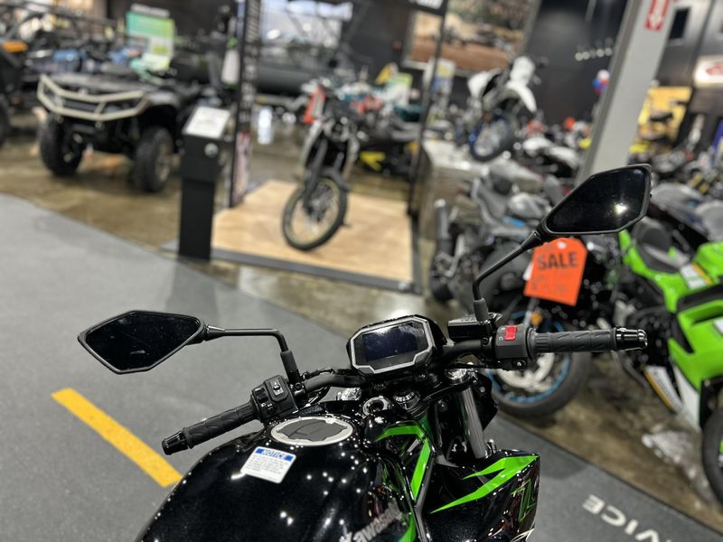 New 2025 Kawasaki Z650 ABS Image 2