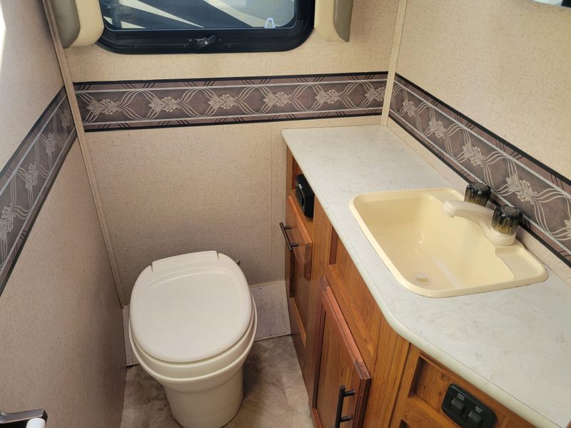 Used 2016 Jayco RedHawk 29XK Image 21