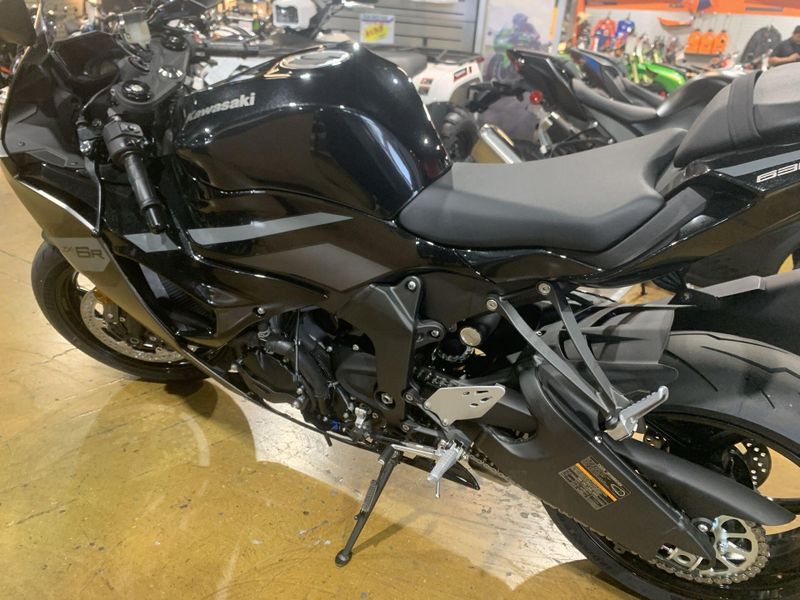 New 2026 Kawasaki NINJA ZX-6R ABS Image 12