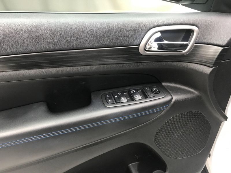 2019 Jeep Grand Cherokee UplandImage 3