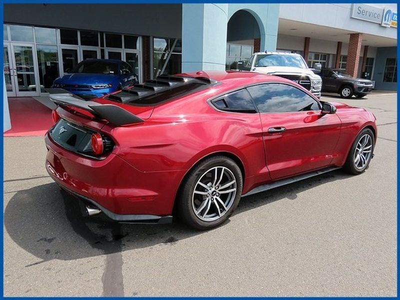 2016 Ford Mustang EcoBoost PremiumImage 7