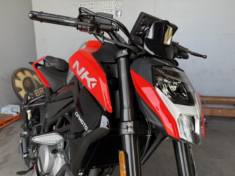 New 2025 CFMOTO 300NK Image 6